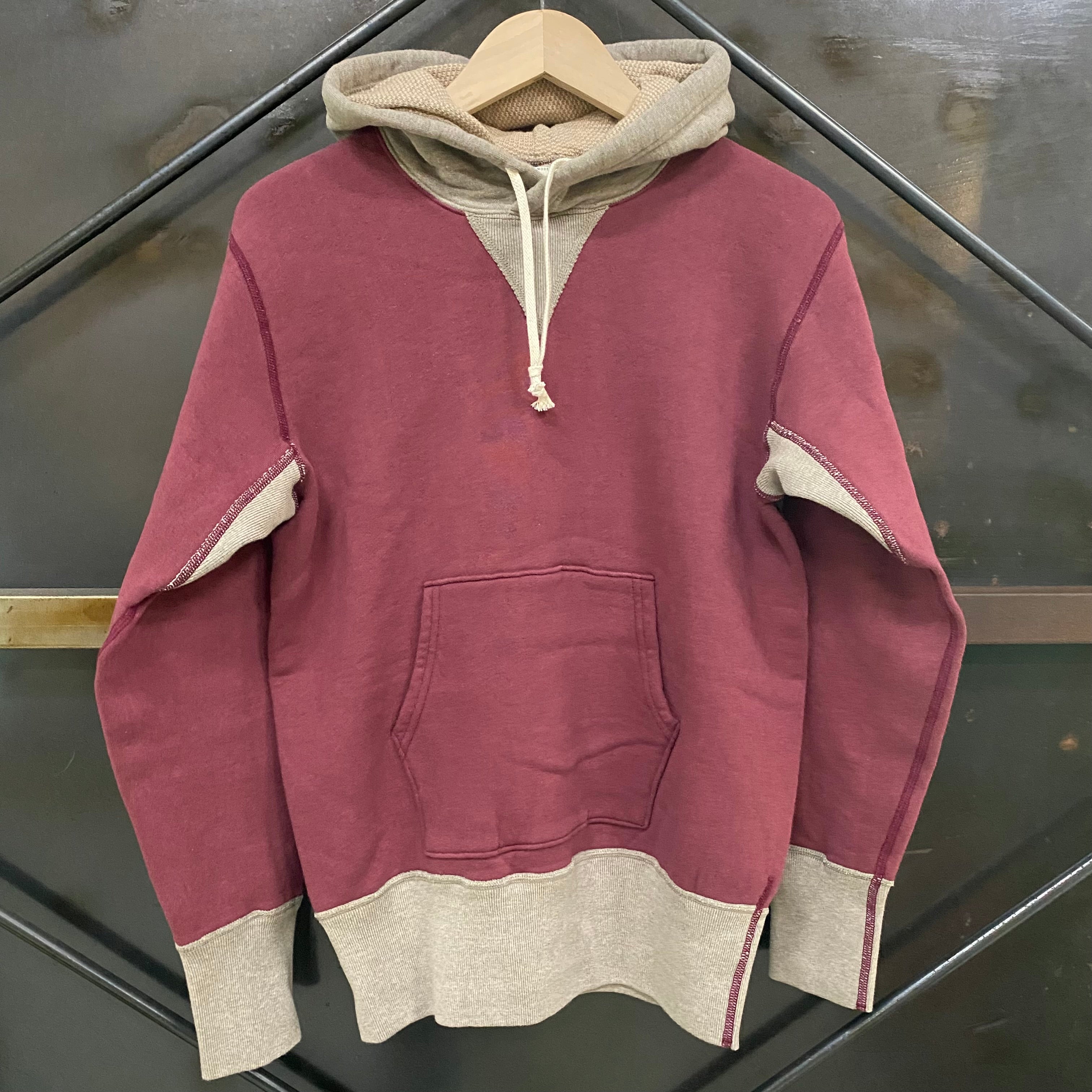 8B343674-C7A0-4E7A-993D-