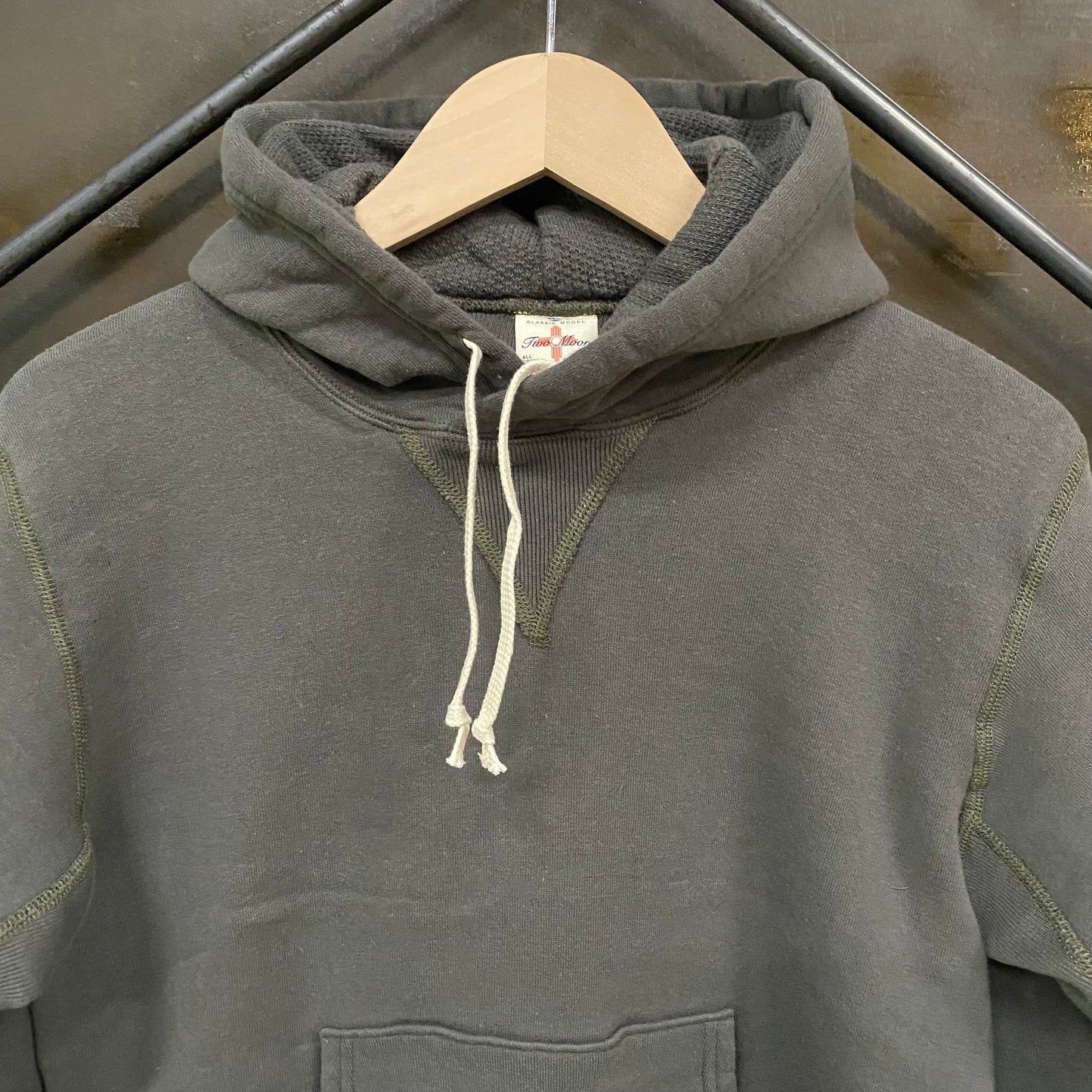 TWO MOON/トゥームーン 丸胴両Vセットインスリーブ・プルオーバーパーカー/92023-73