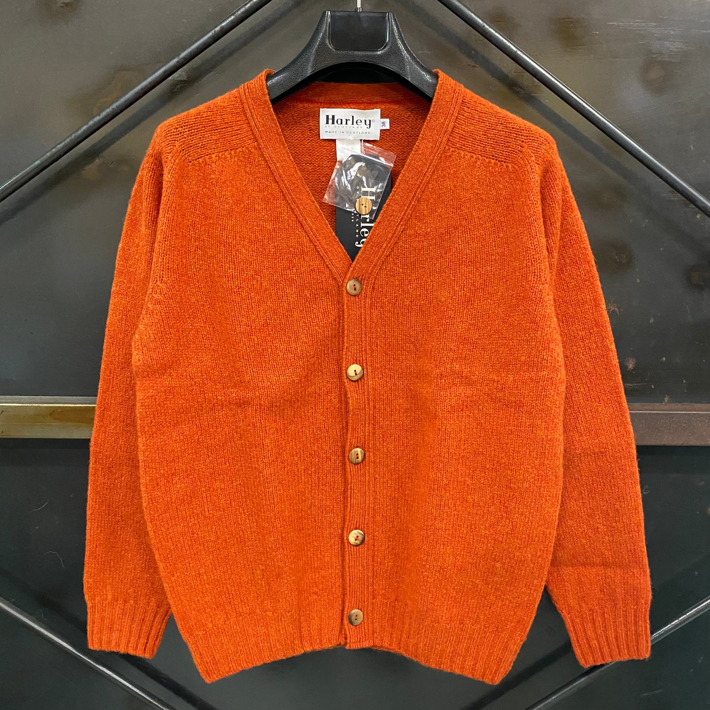 HARLEY OF SCOTLAND/ハーリーオブスコットランド SHETLAND CARDIGAN VネックカーディガンM3092/3V4