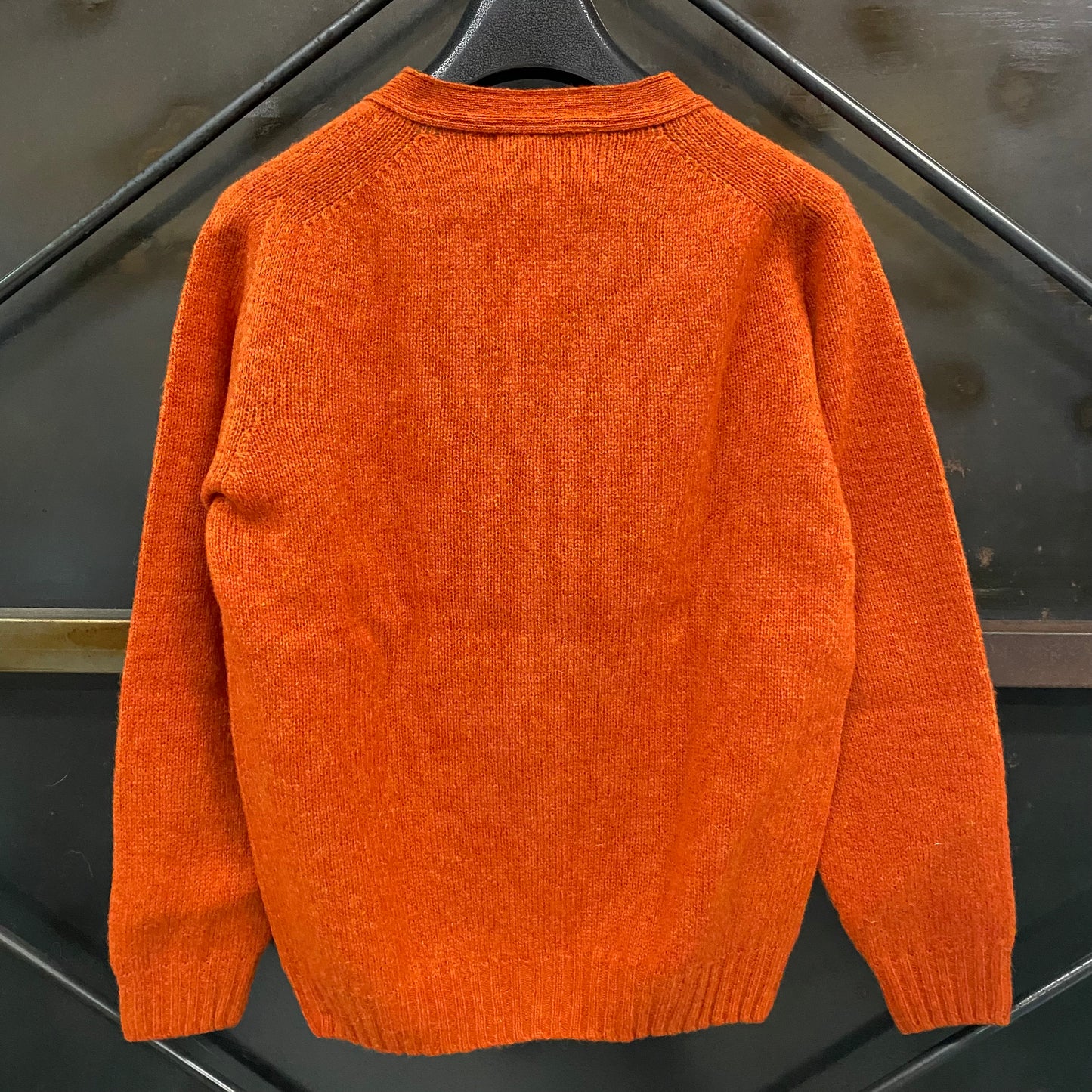 HARLEY OF SCOTLAND/ハーリーオブスコットランド SHETLAND CARDIGAN VネックカーディガンM3092/3V4