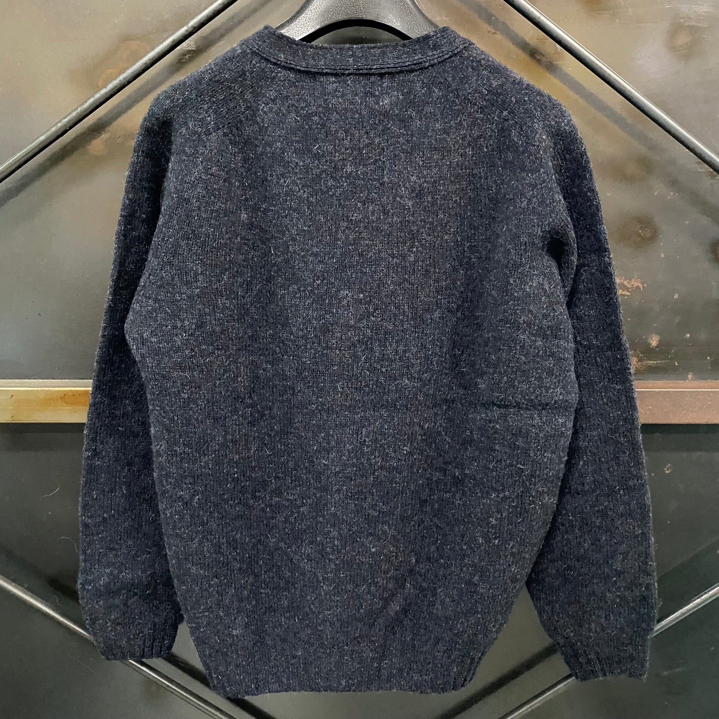 HARLEY OF SCOTLAND/ハーリーオブスコットランド SHETLAND CARDIGAN VネックカーディガンM3092/3V4
