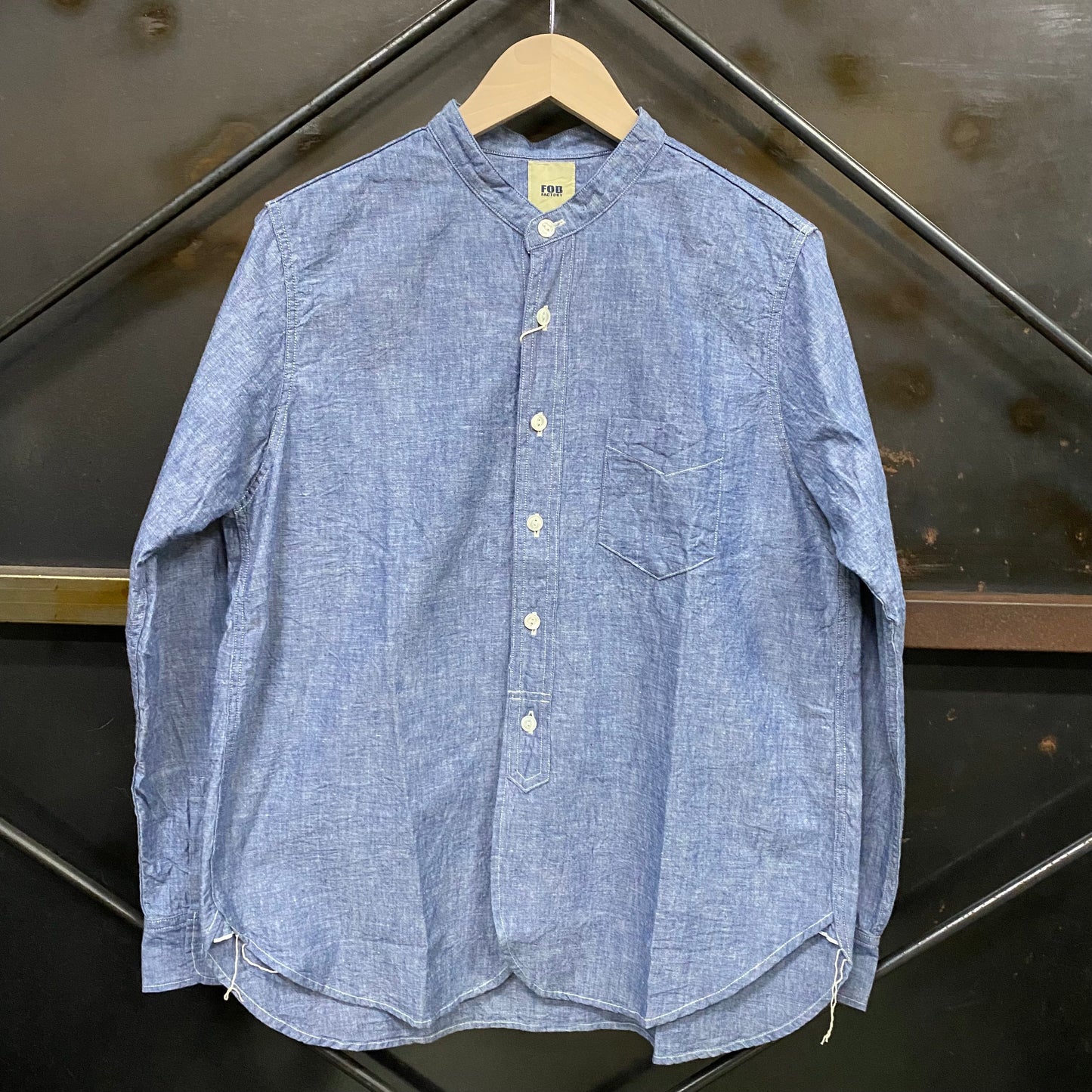 FOB FACTORY/エフオービーファクトリー BAND COLLAR SHIRTS/バンドカラーシャツ シャンブレー F3428