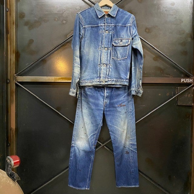 明日は定休日、水曜日は12時開店でお願いいたします