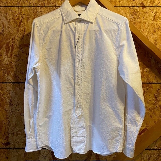 白シャツ色々、