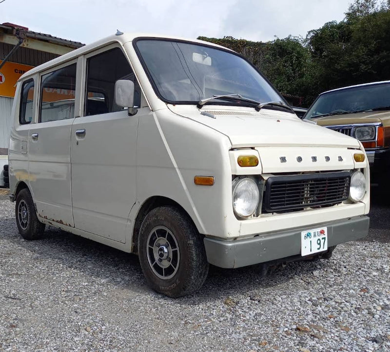 明日は定休日です