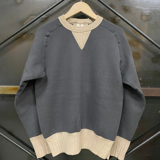 TWO MOON/トゥームーン V-GUSSET FREEDOM SLEEVE SWEATSHIRTS Vガセットフリーダムスリーブスエット/25303-72 72 D GRAY×MOKU KHAKI Dグレー×杢カーキ スウェット ｜南国 高知のジーパン屋 ORIGINAL