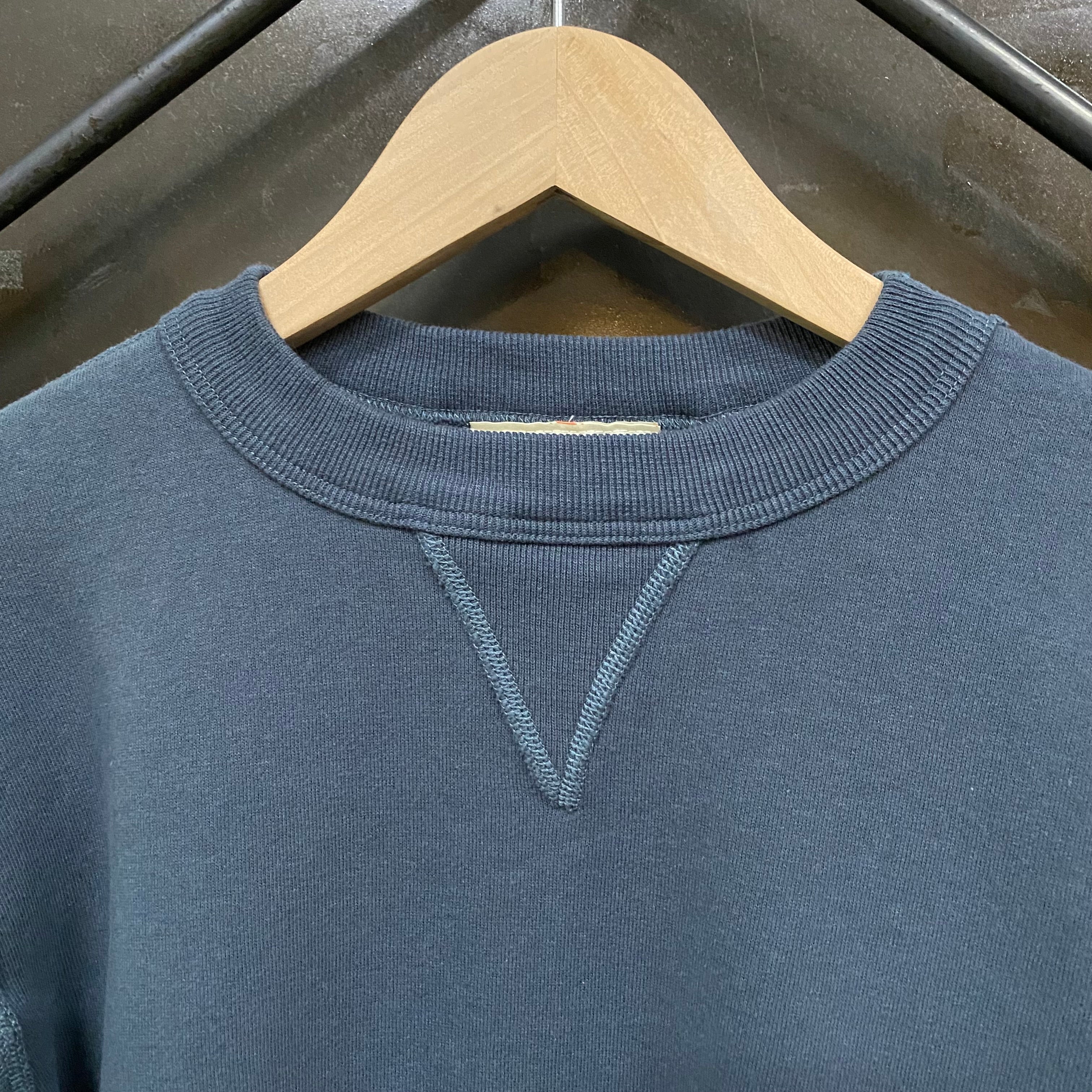 TWO MOON/トゥームーン V-GUSSET SET-IN SLEEVE SWEATSHIRTS FOR