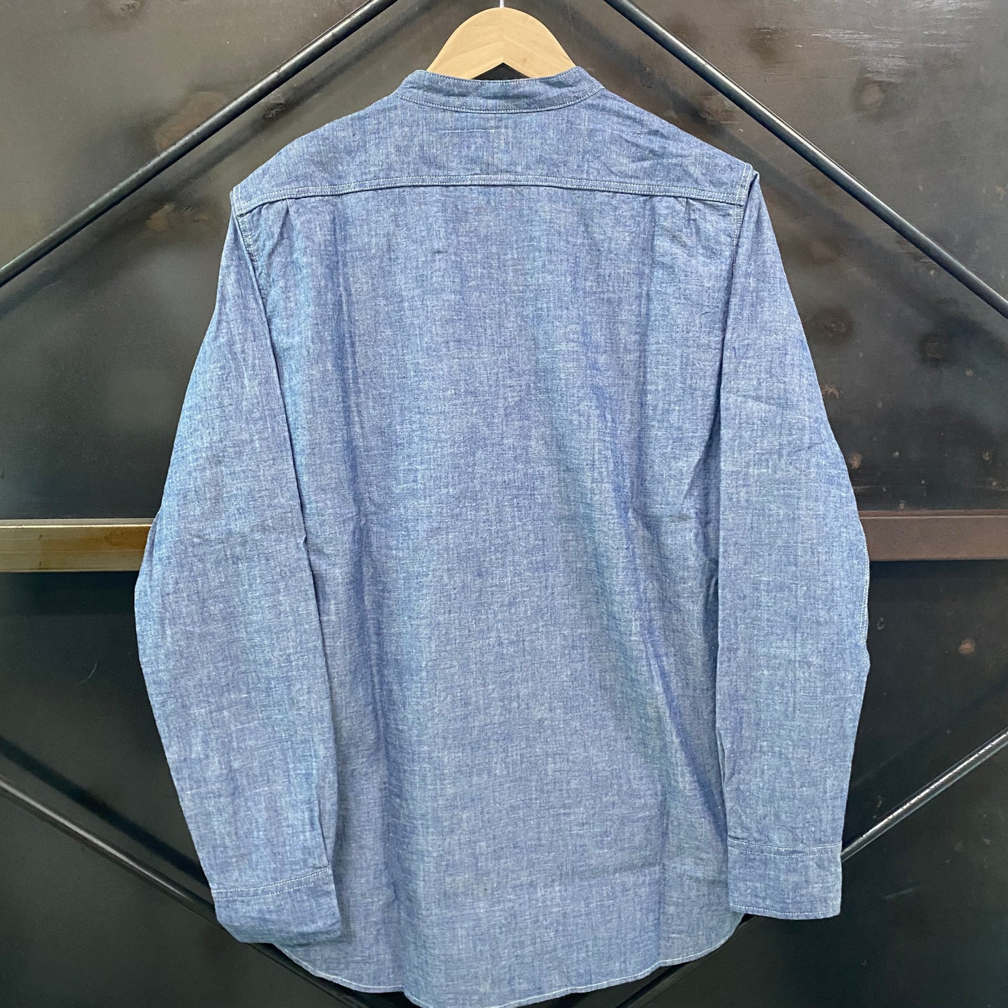 FOB FACTORY /エフオービーファクトリー セルヴィッチ シャンブレー バンドカラー シャツ/F3428 シャツ ｜南国 高知のジーパン屋 ORIGINAL