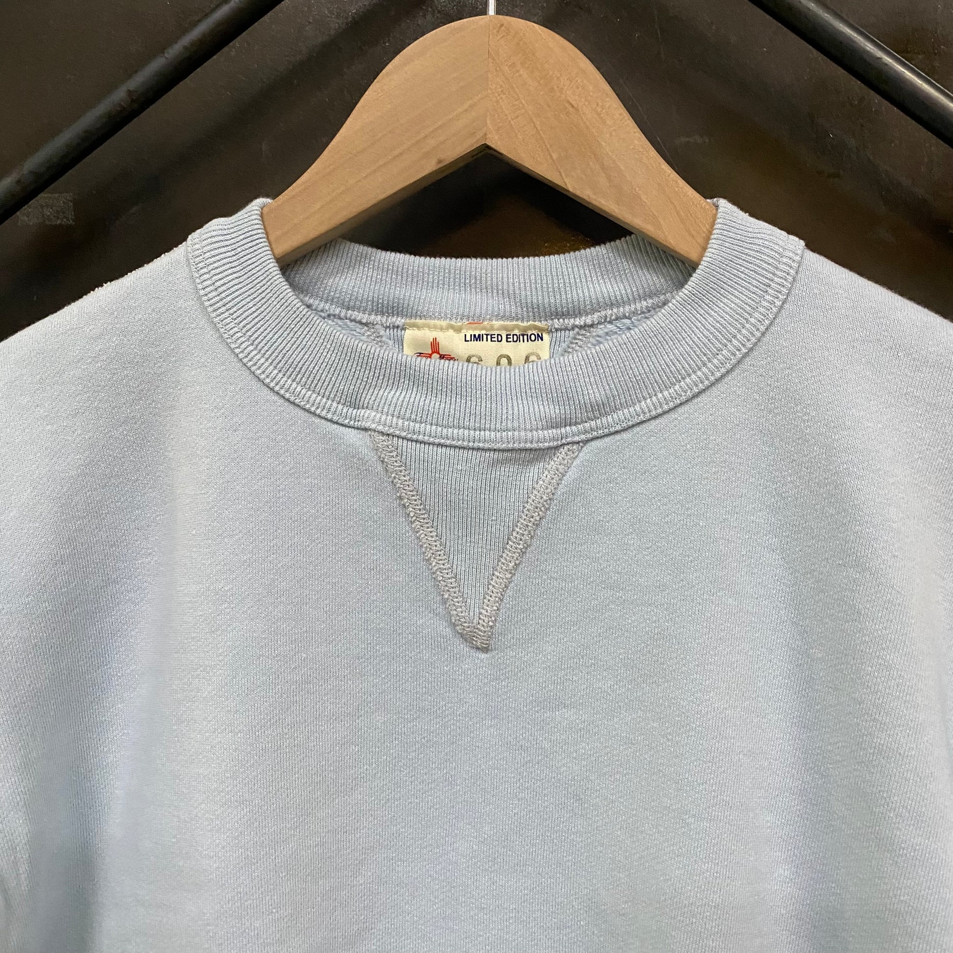 TWO MOON/トゥームーン V-GUSSET SET-IN SLEEVE SWEATSHIRTS FOR SPRING/92020-30 スウェット ｜南国 高知のジーパン屋 ORIGINAL