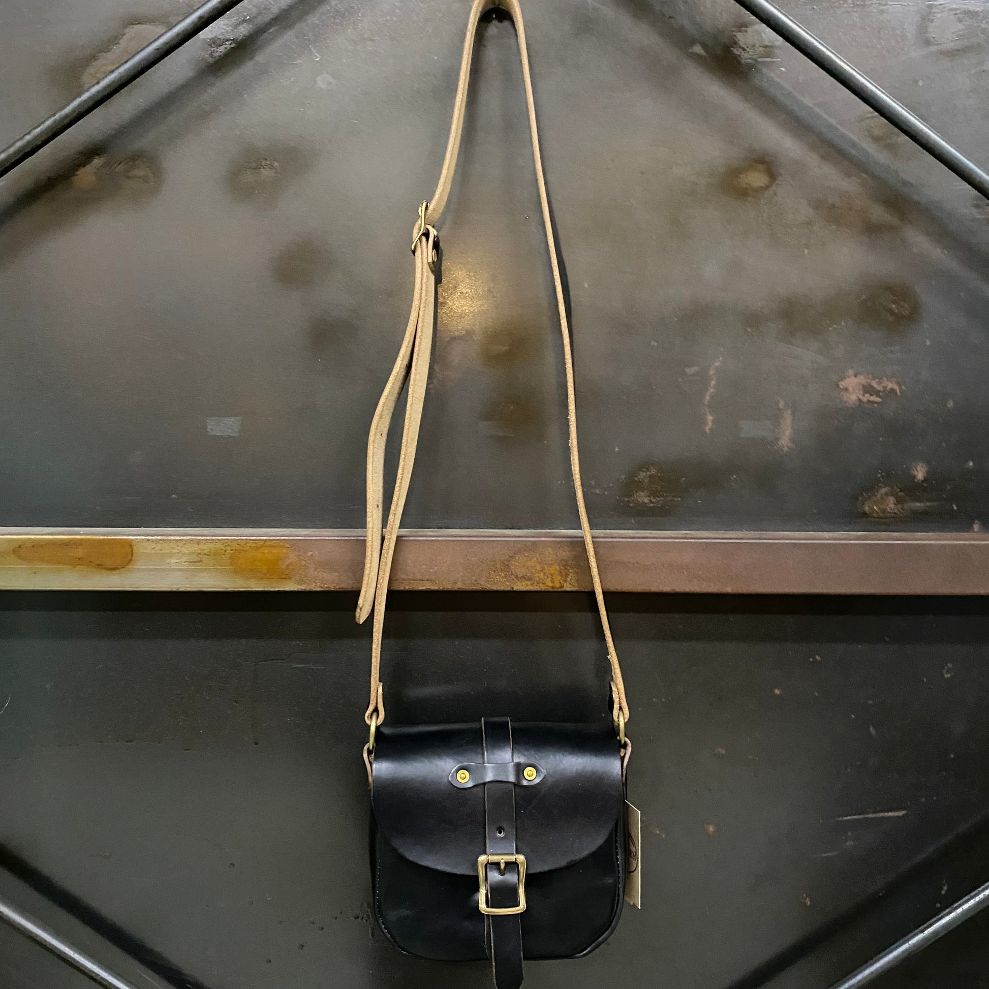 ARTBROWN/アートブラウン POSTMAN BAG ポストマンバッグ M/VGC0073AB 旅行用かばん・バッグ ｜南国 高知のジーパン屋 ORIGINAL