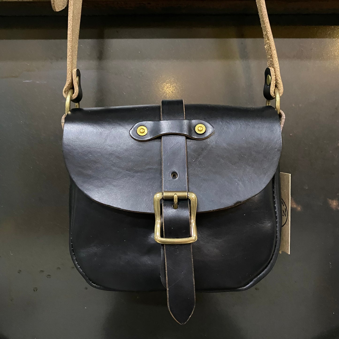 ARTBROWN/アートブラウン POSTMAN BAG ポストマンバッグ M/VGC0073AB BLACK ブラック 旅行用かばん・バッグ ｜南国 高知のジーパン屋 ORIGINAL